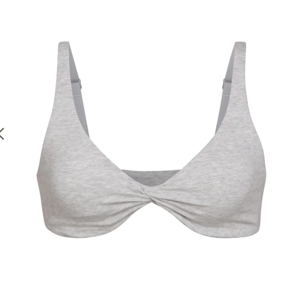 Skims - Twist Skimpy Scoop Bralette in Heather Grey Size 3X